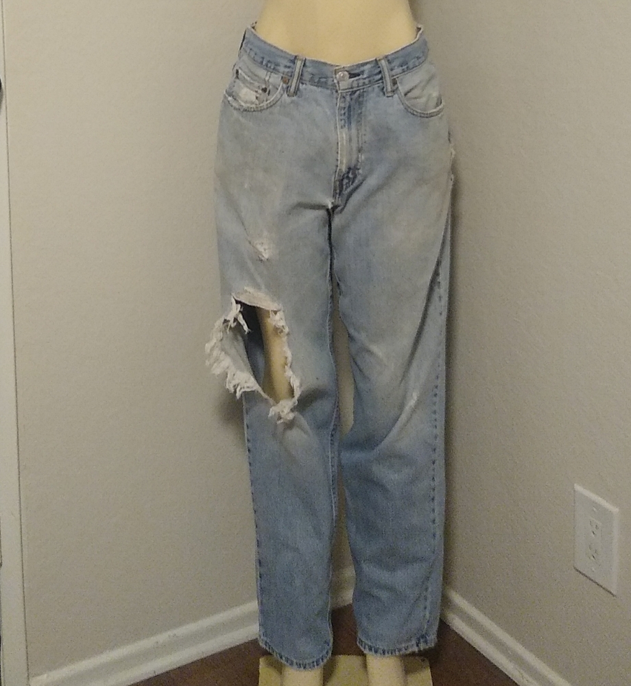 Levi's Distressed Men Blue Jeans Comfort Fit 32 x 32